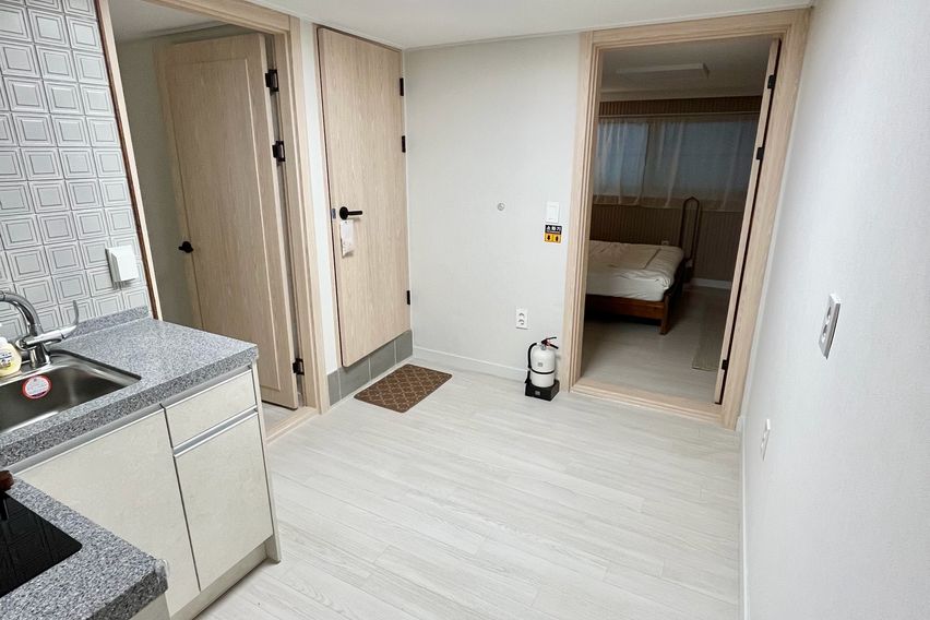 염창역 편안한 집