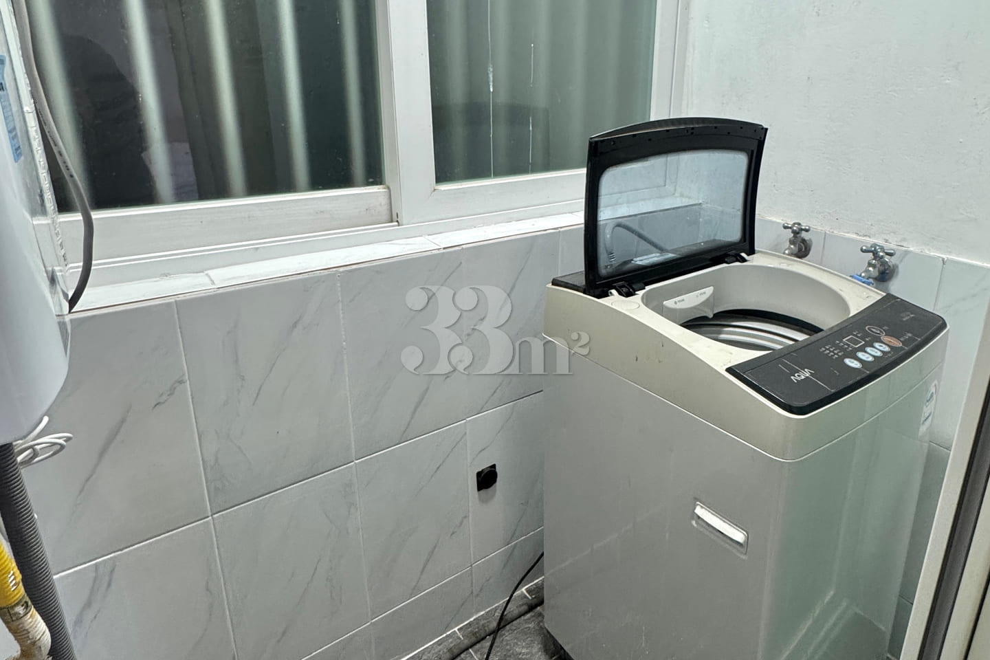 Spacious studio apartment near the main gate  4th image