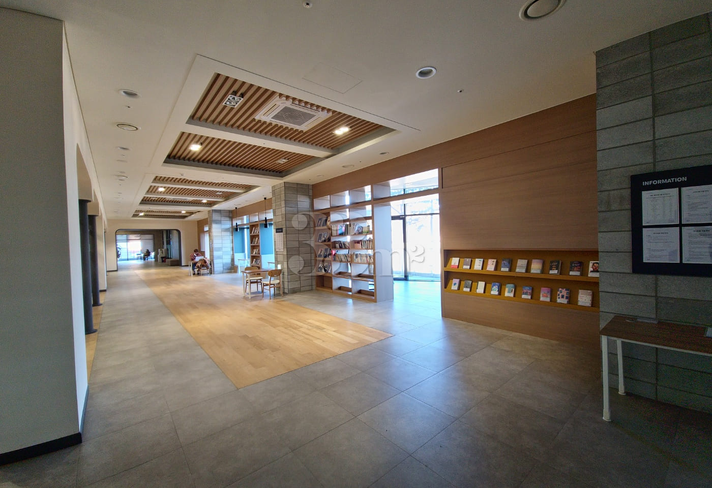 Starfield Goyang, in front of Samsong Station 18th image