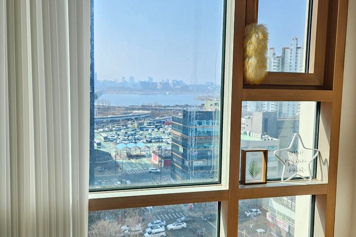 Yeouido & Gwanghwamun ❤️ Mapo Han River View 4th image