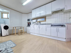 Two-room apartment near Yangjae Citizen's For 11th image