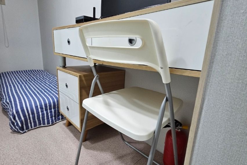 깨끗한 대학로고시원