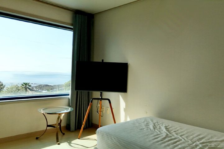 Room 203 with a nice ocean view 0th image