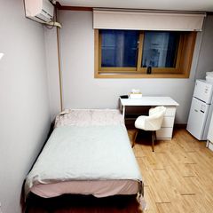 Near the subway station, individual heating,  Unit Image