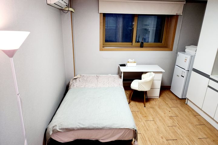 Near the subway station, individual heating, 0th image