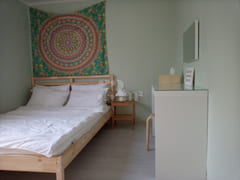 5 minutes from DMC Station, fully furnished 2th image