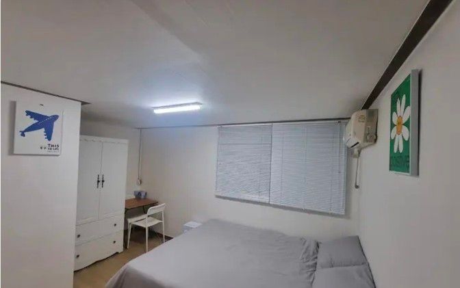 Room 104 0th image