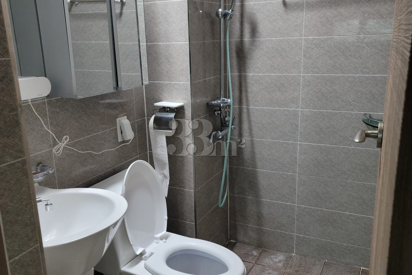 Clean villa near Songjeong Beach 5th image