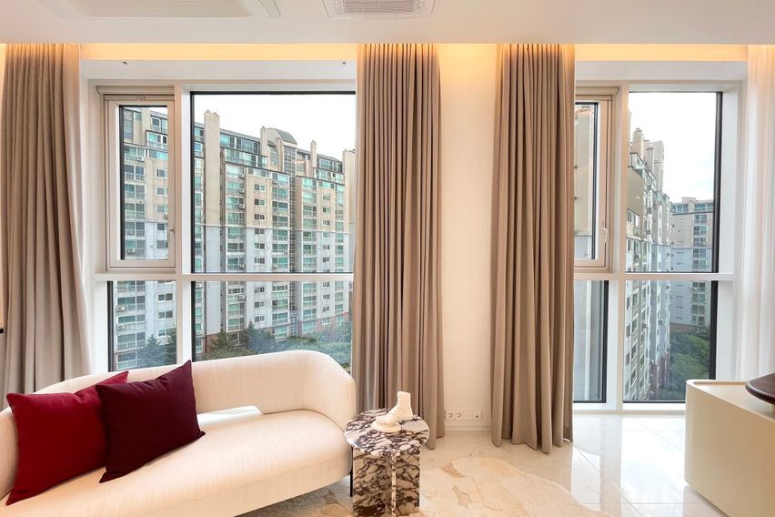 청담사거리 신축스위트룸