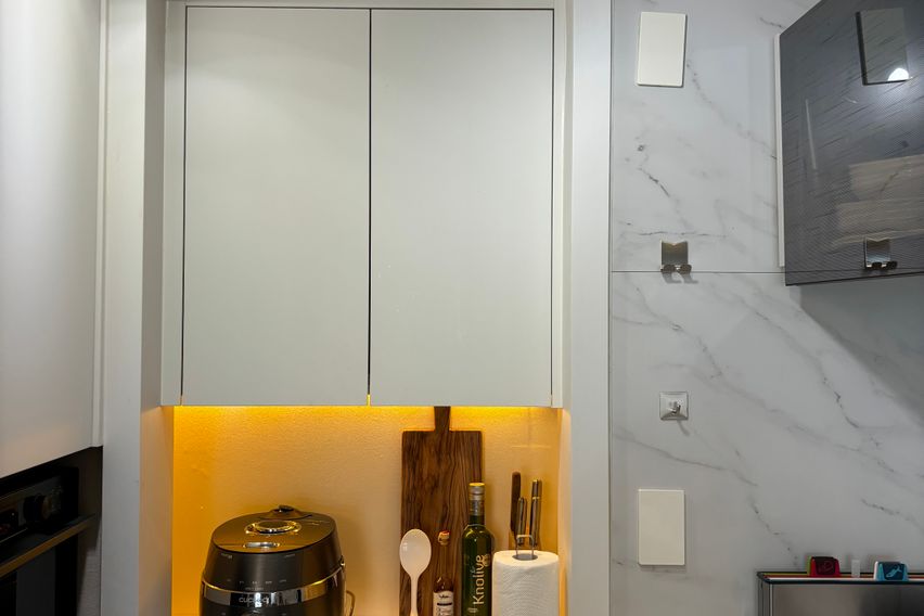 Apgujeong Hyundai Apartment 6th image