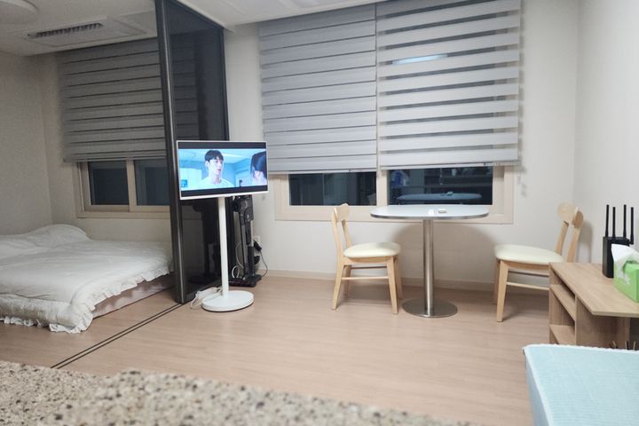 Inha University Station / Prime location righ 3th image