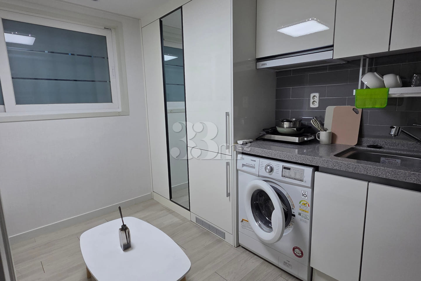 Banghak Station New Studio Apartment 3 6th image