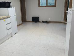 Room 502 1th image