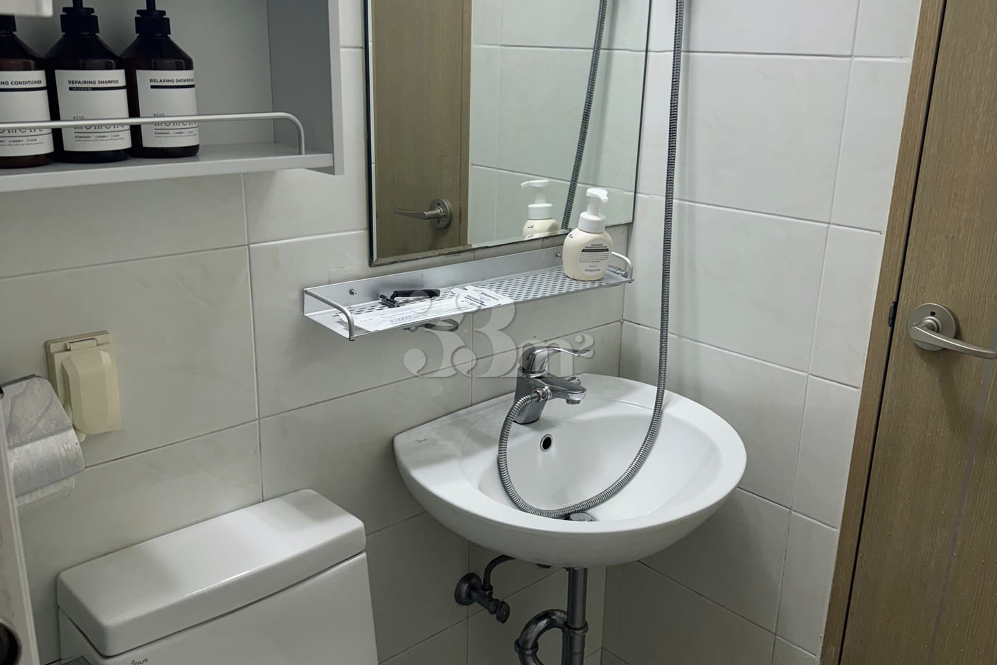 Comfortable home in Sinsa, Nonhyeon 4th image