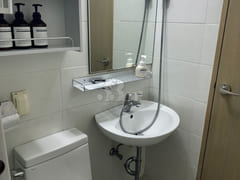 Comfortable home in Sinsa, Nonhyeon 4th image