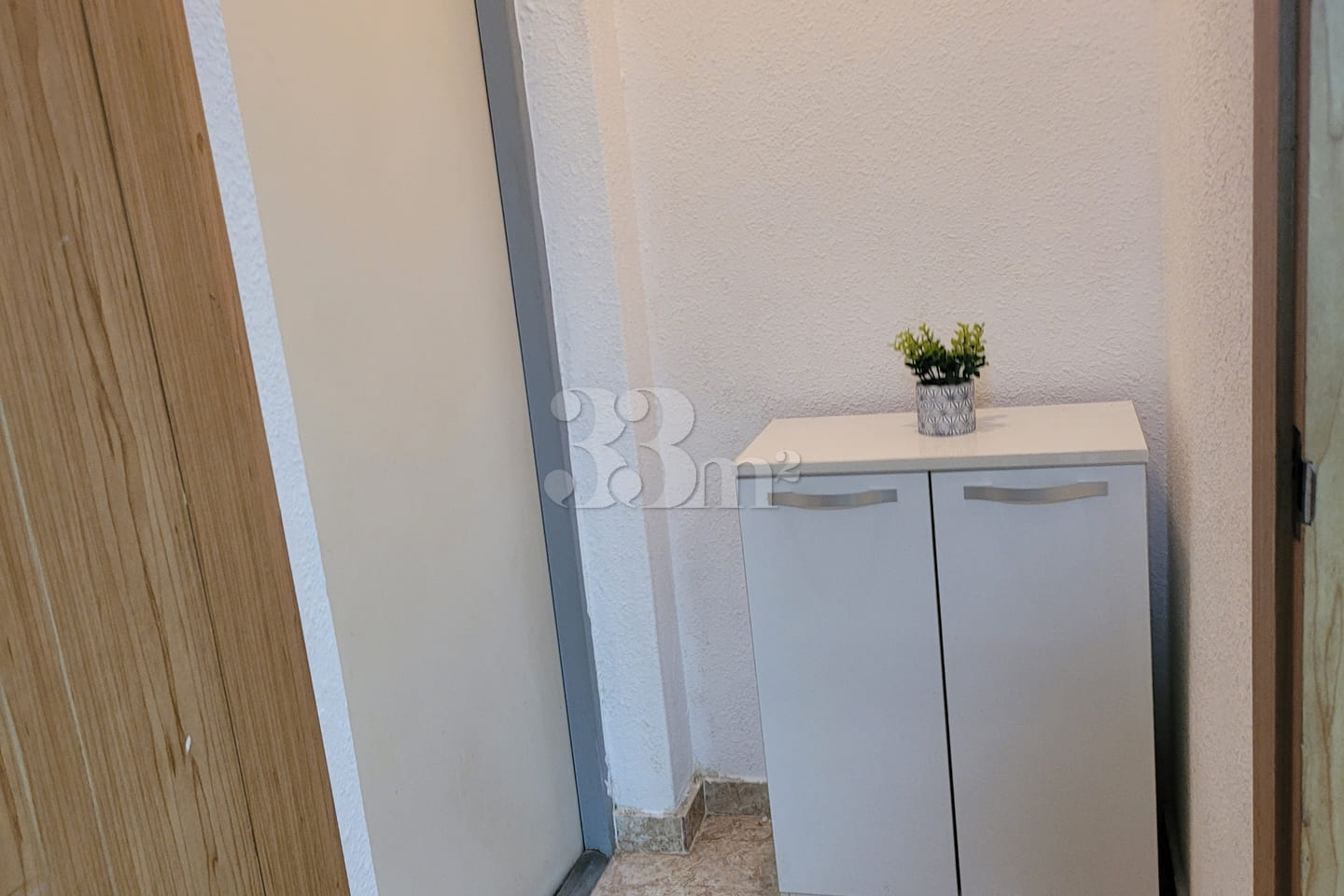 Fully furnished studio in Munsan 4th image