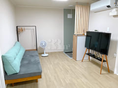 Fully furnished two-room unit, 1 minute from 4th image