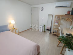 Cozy House in Gyeongnidan-gil 10th image