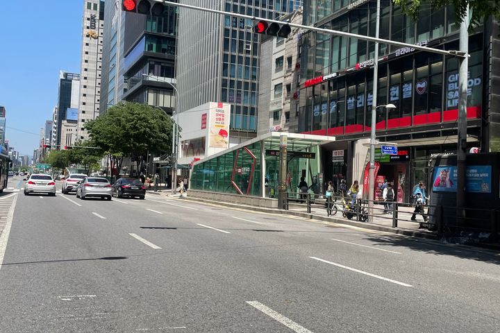 12평강남역코앞✨쾌적함 15번째 이미지