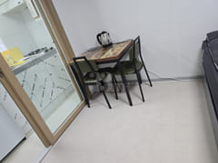 White Room Facing the Park_2 12th image