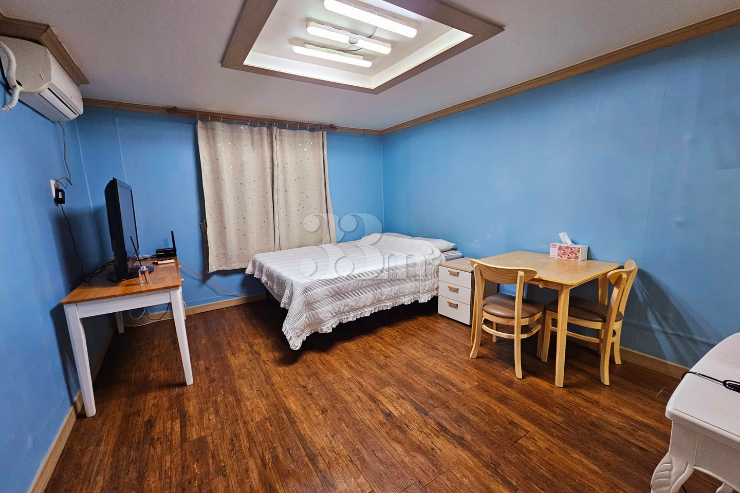 Studio Apartment 15 Minutes from Imdang Stati 0th image