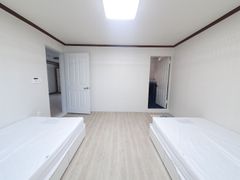 #59 A really big three-room apartment 9th image