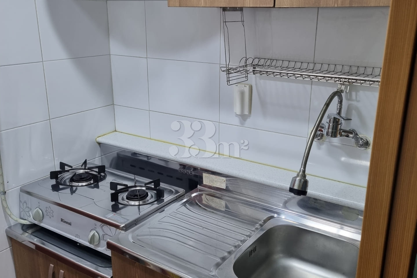 Studio apartment in a walkable neighborhood 5th image