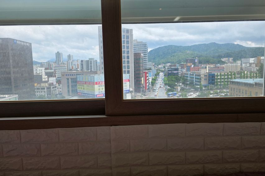 역근처 맛집 많은곳 2번째 이미지