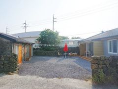 Gueok House 17th image