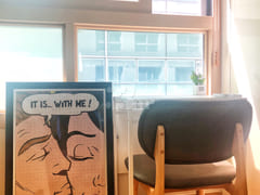 A nice room that feels as comfortable as my o 1th image