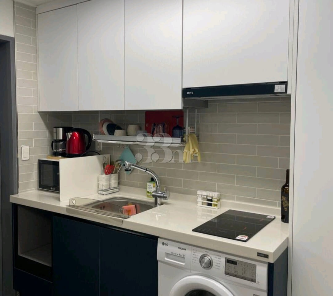 1.5-room apartment, 3 minutes from Achasan St 6th image