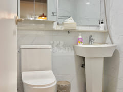 Spacious 2-room unit—no worries about noise f 14th image