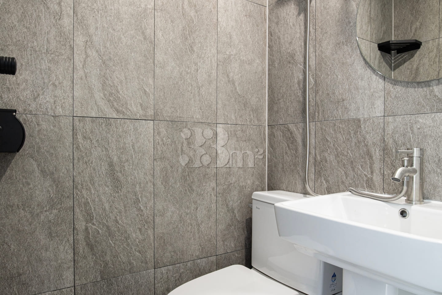 New Luxury Fully Furnished Unit 402 7th image