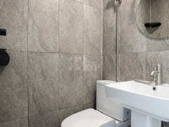 New Luxury Fully Furnished Unit 402 7th image