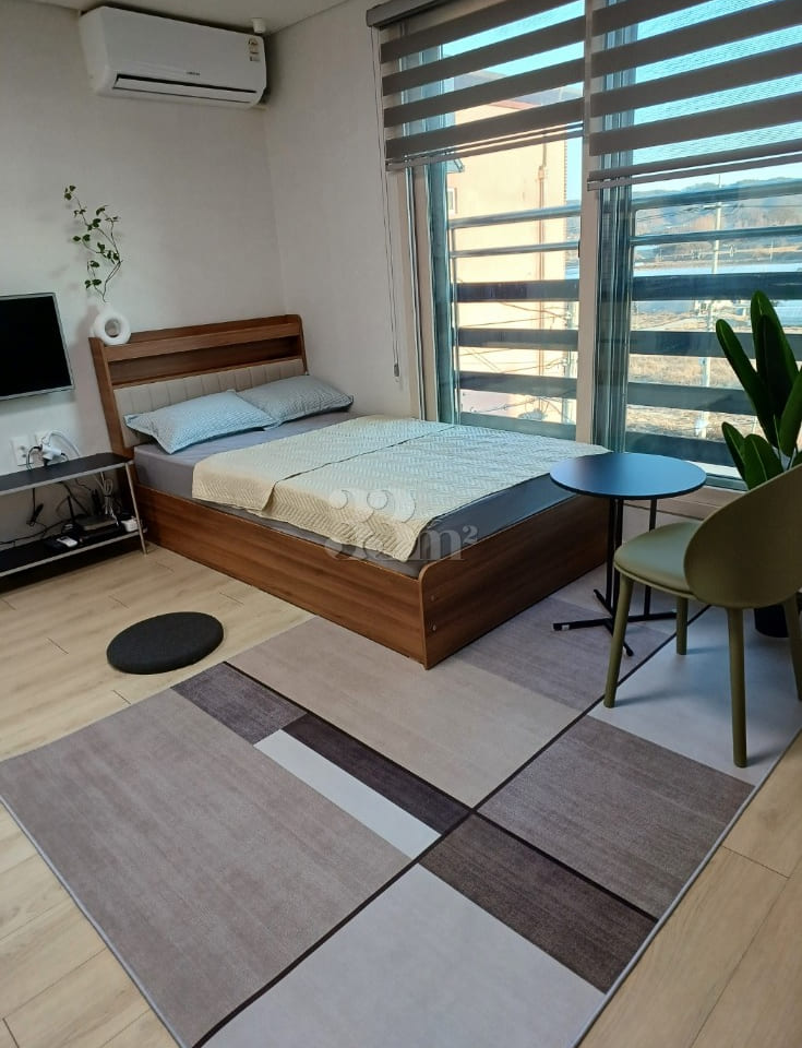 Fully furnished studio apartment near Innovat 4th image