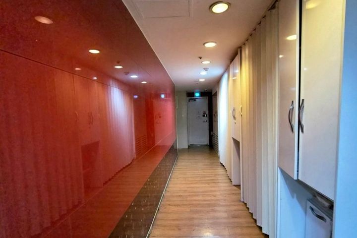 Inner lintel beam 11th image