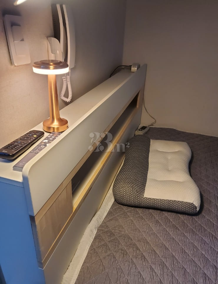 Clean and quiet studio apartment 2th image