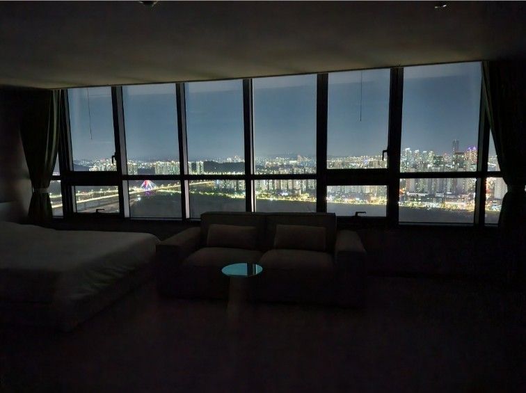 17평 초고층 뻥뷰