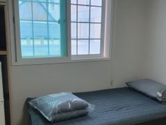 Room 204 3th image