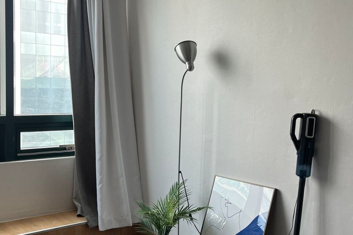  홍대입구역 1분💕 1번째 이미지