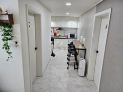 Women-only single room C 5th image