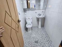 3-meter-high window, individual heating, 310 6th image