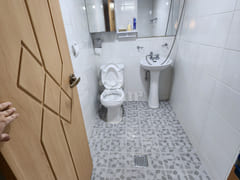 3-meter-high window, individual heating, 310 6th image