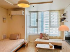 Hapjeong/Hongdae Fully Furnished + Aesthetic 3th image
