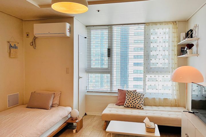 Hapjeong/Hongdae Fully Furnished + Aesthetic 3th image