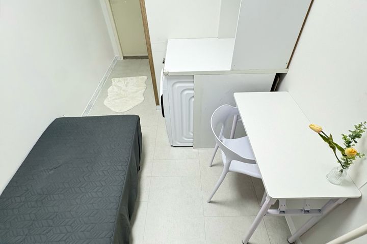 디럭스3 0번째 이미지