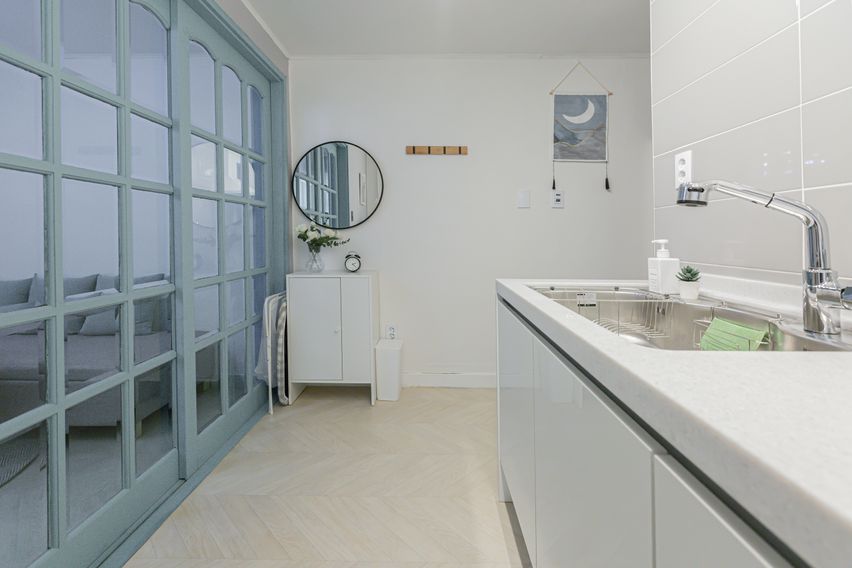 홍대3번출구 1.5룸3