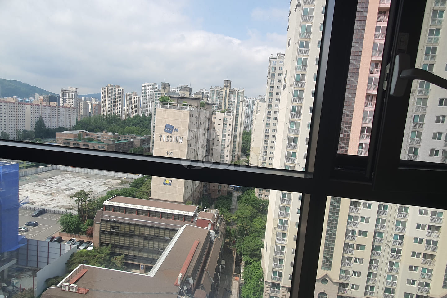 Great unit with an unobstructed view near Gan 1th image