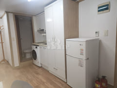 A quiet, spacious room 2th image