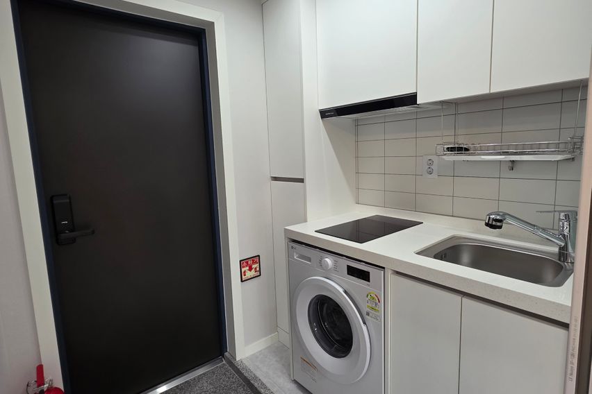 신축 깨끗하고 풀옵션 5번째 이미지